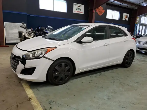 KMHD35LH6GU285809 2016 HYUNDAI ELANTRA - Image 1