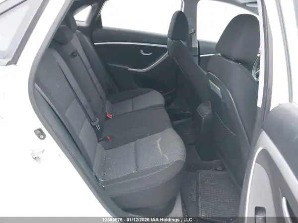 KMHD35LH6GU298298 2016 HYUNDAI ELANTRA - Image 8