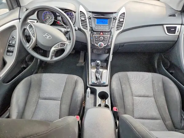 KMHD35LH6GU300759 2016 HYUNDAI ELANTRA - Image 8