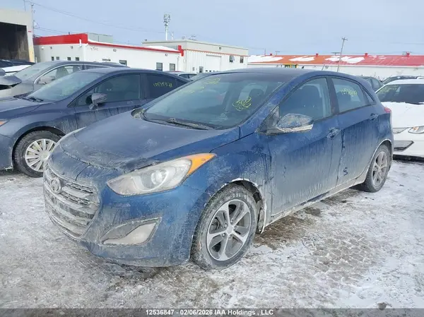 KMHD35LH6GU301197 2016 HYUNDAI ELANTRA - Image 2