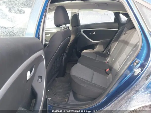 KMHD35LH6GU301197 2016 HYUNDAI ELANTRA - Image 8