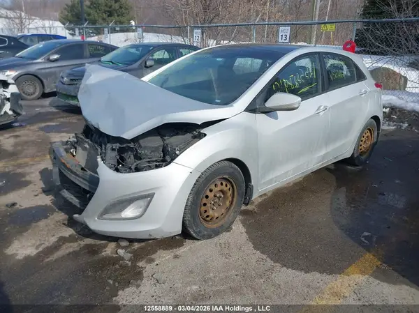 KMHD35LH6GU301264 2016 HYUNDAI ELANTRA - Image 2