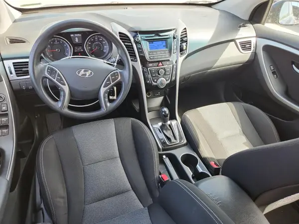 KMHD35LH6GU305119 2016 HYUNDAI ELANTRA - Image 8
