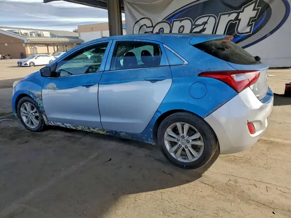 KMHD35LH6GU305265 2016 HYUNDAI ELANTRA - Image 2