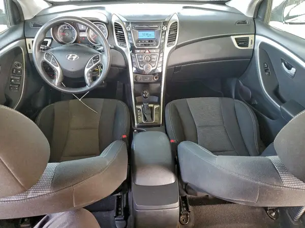 KMHD35LH6GU305265 2016 HYUNDAI ELANTRA - Image 8