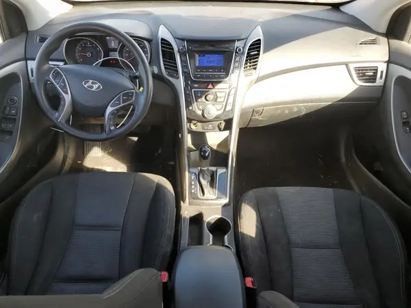 KMHD35LH6GU309803 2016 HYUNDAI ELANTRA - Image 8