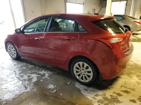 KMHD35LH6GU314502 2016 HYUNDAI ELANTRA - Image 2