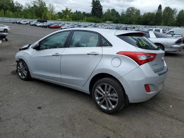 KMHD35LH6GU315522 2016 HYUNDAI ELANTRA - Image 2