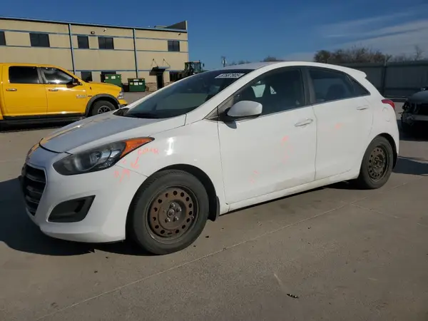 KMHD35LH6GU318050 2016 HYUNDAI ELANTRA - Image 1