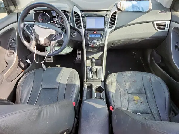 KMHD35LH6GU322518 2016 HYUNDAI ELANTRA - Image 8