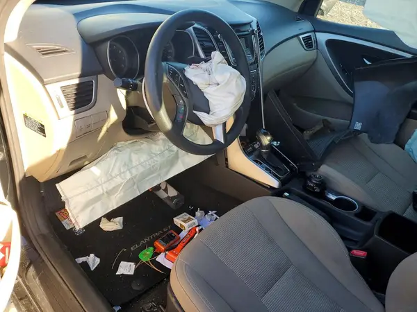 KMHD35LH6GU342154 2016 HYUNDAI ELANTRA - Image 8