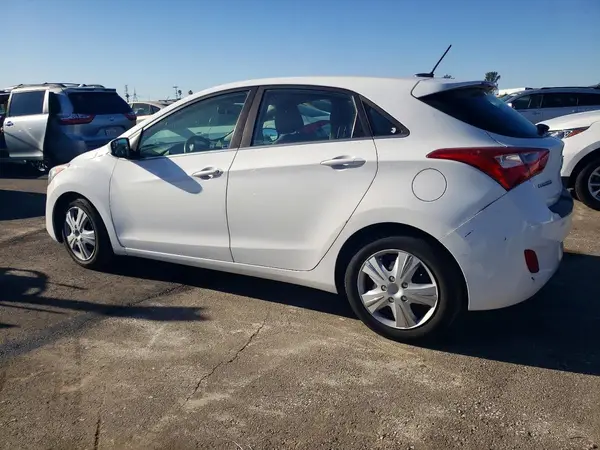 KMHD35LH6GU342526 2016 HYUNDAI ELANTRA - Image 2