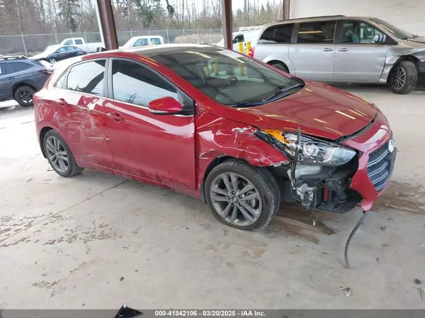 KMHD35LH6HU359666 2017 HYUNDAI ELANTRA - Image 1