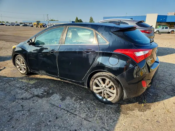 KMHD35LH6HU361305 2017 HYUNDAI ELANTRA - Image 2