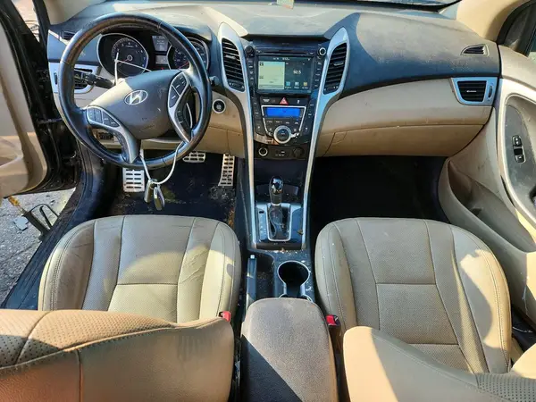 KMHD35LH6HU361305 2017 HYUNDAI ELANTRA - Image 8