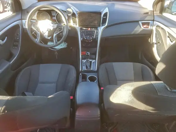 KMHD35LH6HU375186 2017 HYUNDAI ELANTRA - Image 8