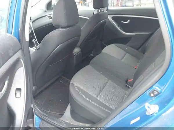 KMHD35LH6HU375494 2017 HYUNDAI ELANTRA - Image 8