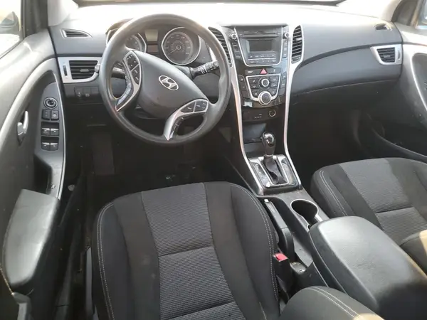 KMHD35LH6HU375513 2017 HYUNDAI ELANTRA - Image 8