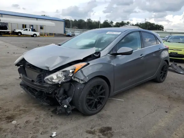 KMHD35LH6HU375978 2017 HYUNDAI ELANTRA - Image 1