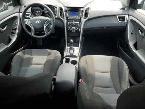 KMHD35LH6HU376810 2017 HYUNDAI ELANTRA - Image 8