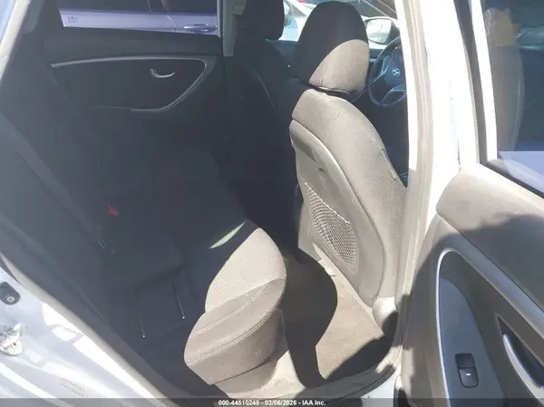 KMHD35LH6HU378783 2017 HYUNDAI ELANTRA - Image 8
