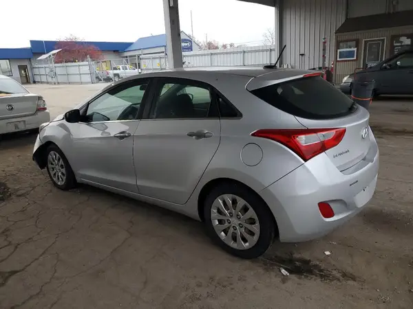 KMHD35LH6HU382106 2017 HYUNDAI ELANTRA - Image 2