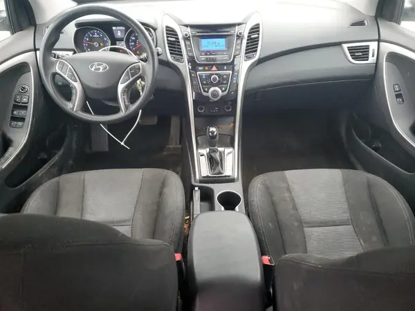 KMHD35LH6HU382428 2017 HYUNDAI ELANTRA - Image 8