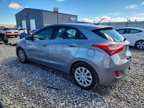 KMHD35LH7GU251541 2016 HYUNDAI ELANTRA - Image 2