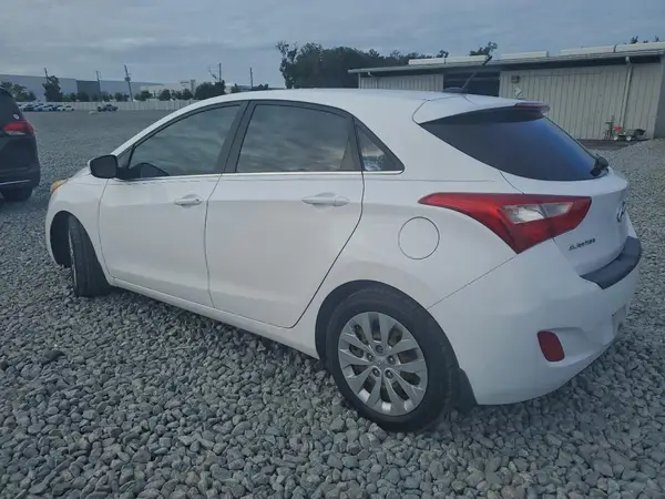 KMHD35LH7GU263754 2016 HYUNDAI ELANTRA - Image 2