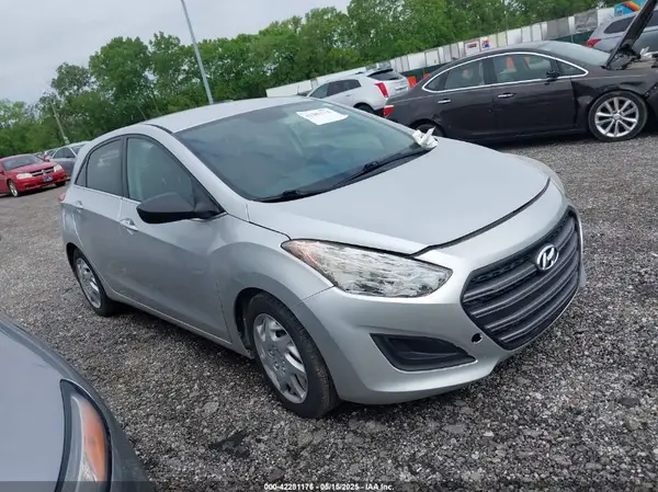 KMHD35LH7GU268968 2016 HYUNDAI ELANTRA - Image 1