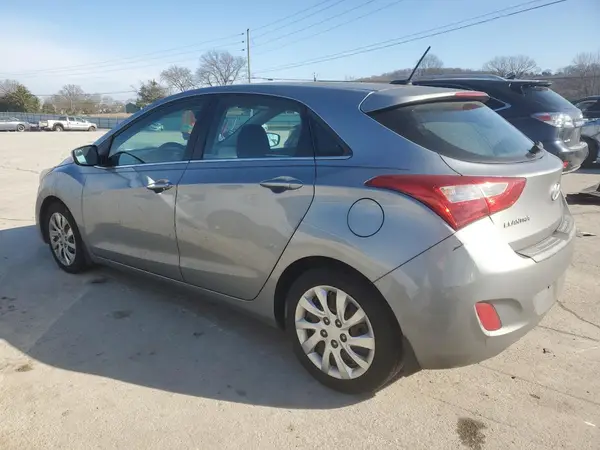 KMHD35LH7GU270350 2016 HYUNDAI ELANTRA - Image 2