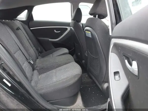 KMHD35LH7GU270753 2016 HYUNDAI ELANTRA - Image 8