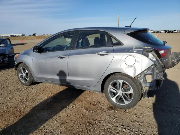 KMHD35LH7GU277363 2016 HYUNDAI ELANTRA - Image 2
