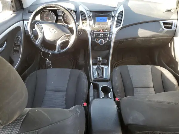 KMHD35LH7GU277363 2016 HYUNDAI ELANTRA - Image 8
