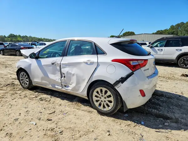 KMHD35LH7GU284636 2016 HYUNDAI ELANTRA - Image 2