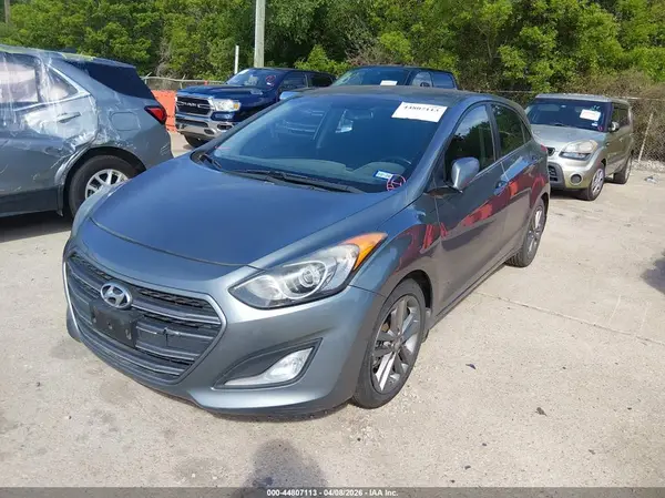 KMHD35LH7GU303542 2016 HYUNDAI ELANTRA - Image 2