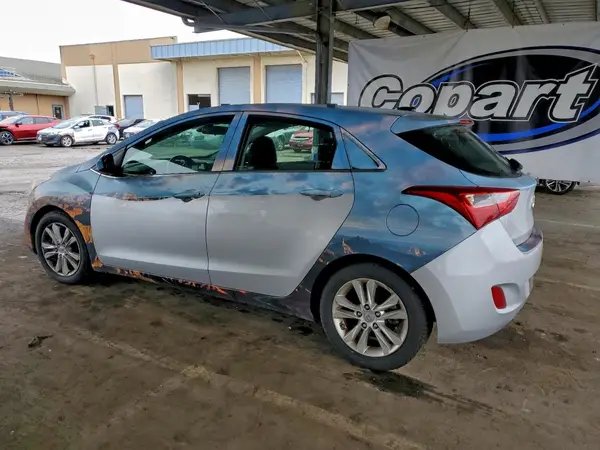 KMHD35LH7GU305369 2016 HYUNDAI ELANTRA - Image 2