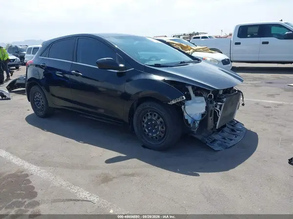 KMHD35LH7GU318574 2016 HYUNDAI ELANTRA - Image 1