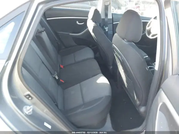 KMHD35LH7GU321040 2016 HYUNDAI ELANTRA - Image 8