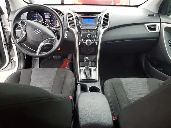 KMHD35LH7GU321233 2016 HYUNDAI ELANTRA - Image 8