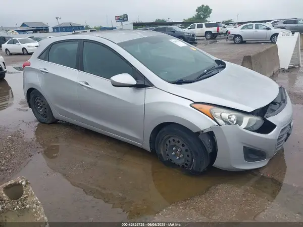 KMHD35LH7GU323094 2016 HYUNDAI ELANTRA - Image 1