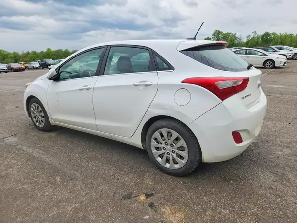 KMHD35LH7GU325380 2016 HYUNDAI ELANTRA - Image 2