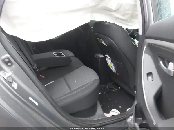 KMHD35LH7GU326433 2016 HYUNDAI ELANTRA - Image 8