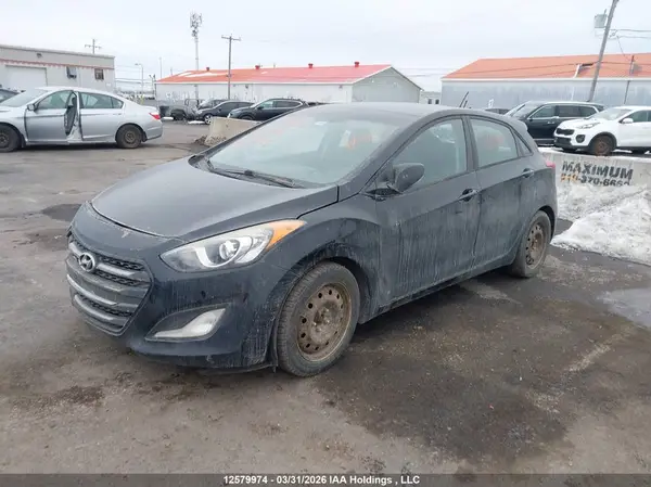 KMHD35LH7GU329297 2016 HYUNDAI ELANTRA - Image 2