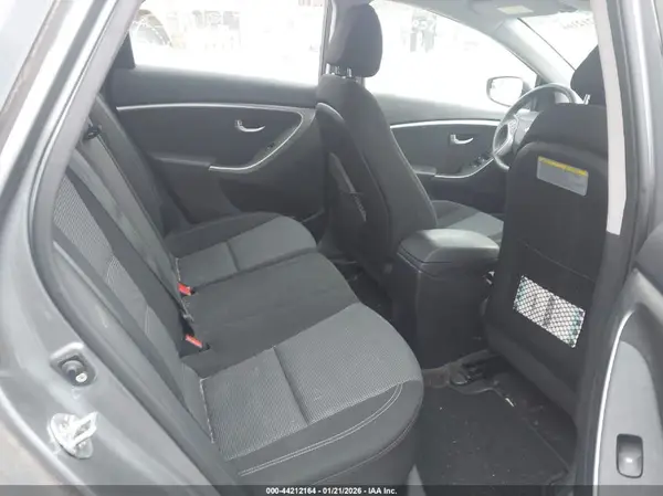 KMHD35LH7GU333057 2016 HYUNDAI ELANTRA - Image 8