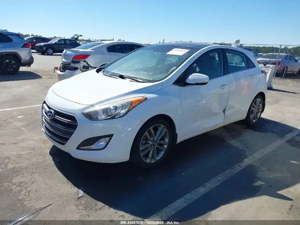 KMHD35LH7GU338470 2016 HYUNDAI ELANTRA - Image 2