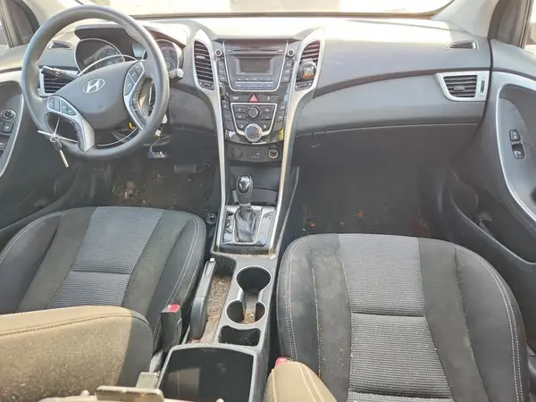 KMHD35LH7HU350233 2017 HYUNDAI ELANTRA - Image 8