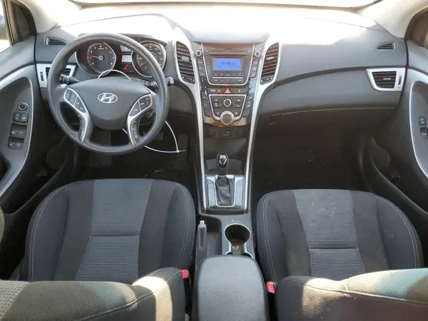 KMHD35LH7HU351088 2017 HYUNDAI ELANTRA - Image 8