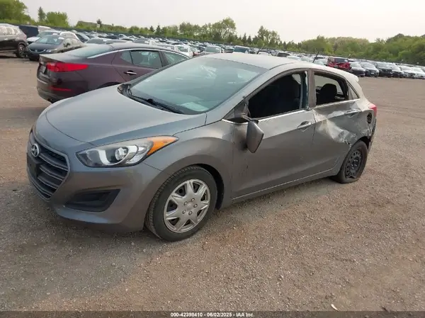 KMHD35LH7HU353293 2017 HYUNDAI ELANTRA - Image 2