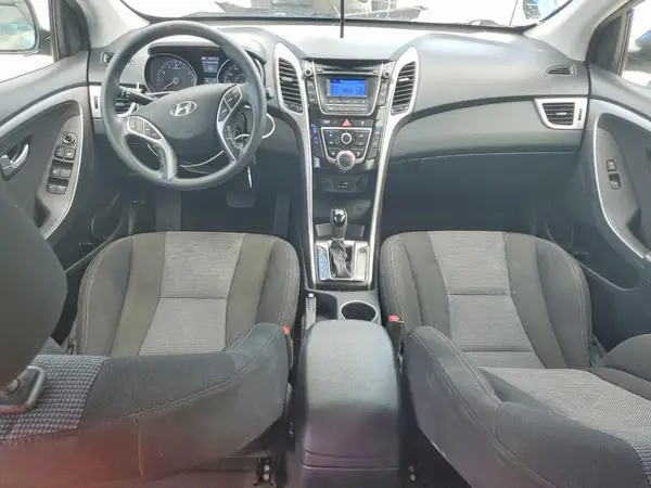 KMHD35LH7HU360017 2017 HYUNDAI ELANTRA - Image 8